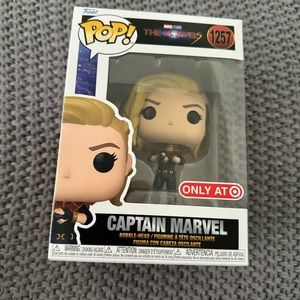 captain marvel funko pop